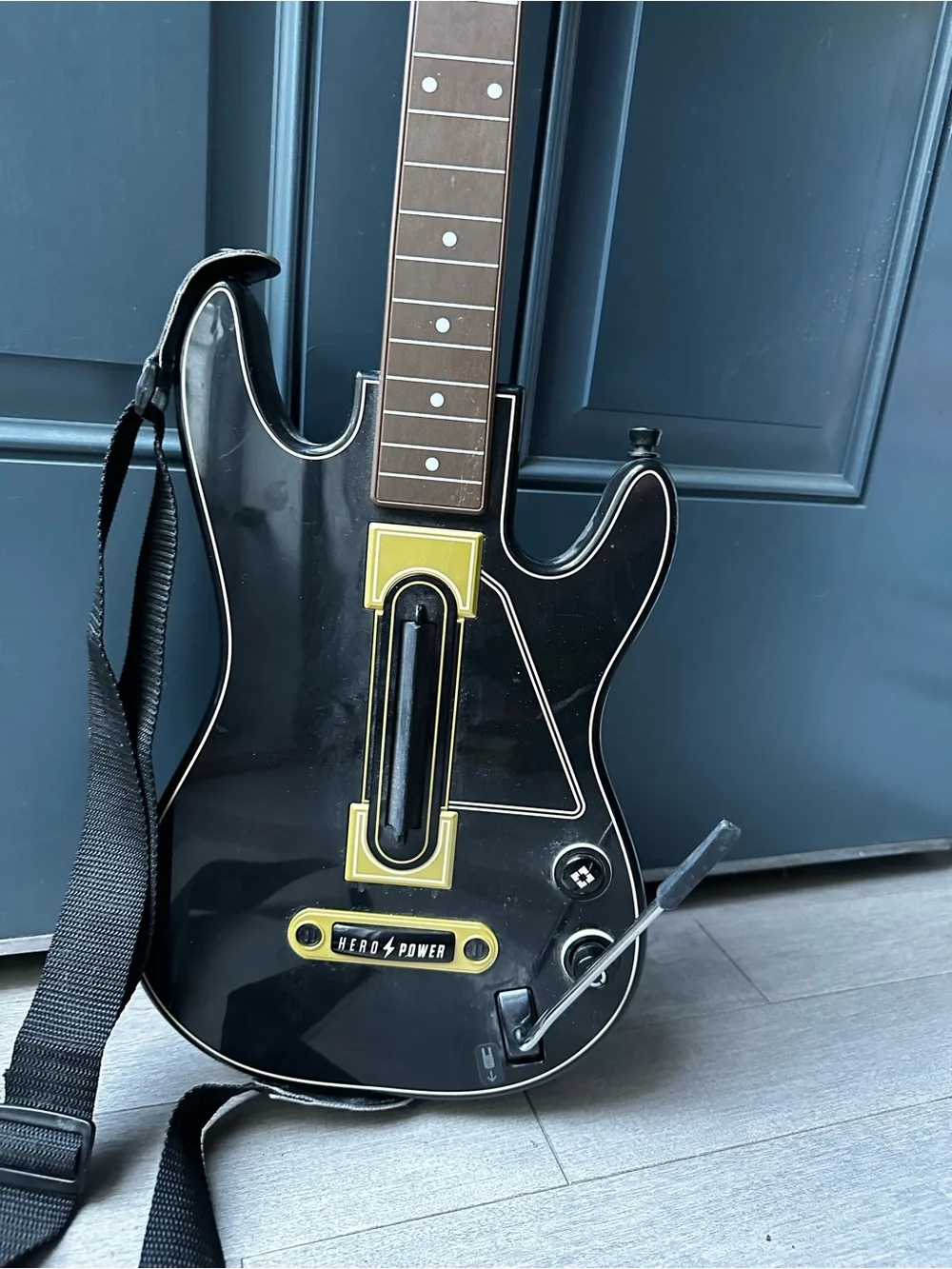 Guitar Hero Live Wireless Guitar PS3,4,5 Xbox Wii Activision 0000654 - No Dongle